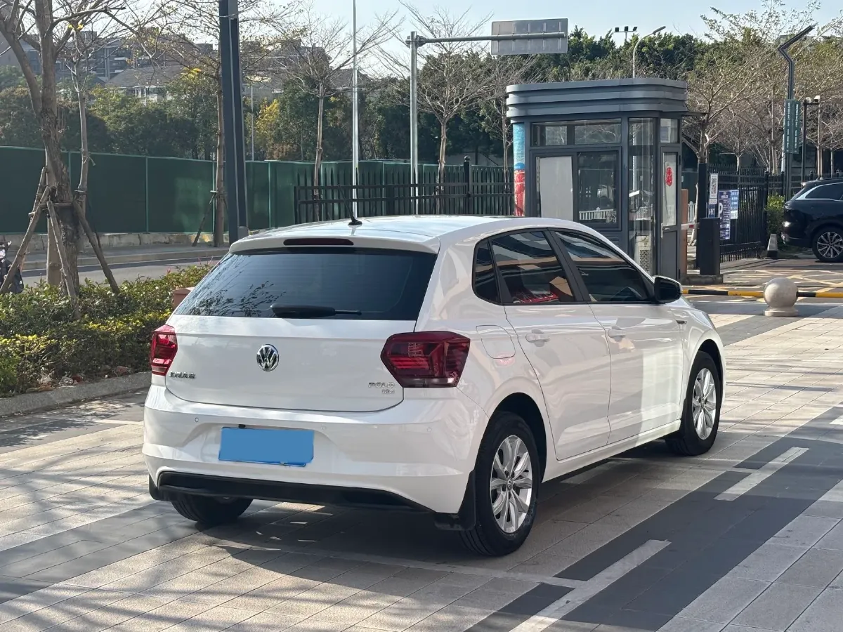 2019 Volkswagen Polo 1.5L 113HP L4 6AT,autocango,china used car exporter,china ev exporter,chinese used car exporter,chinese used ev exporter