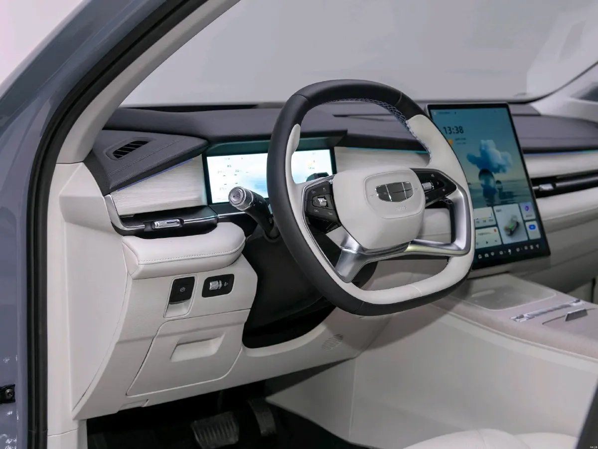 2024 Geely Preface 1.5T 163HP L4 3DHT Hybrid,autocango,china used car exporter,china ev exporter,chinese used car exporter,chinese used ev exporter