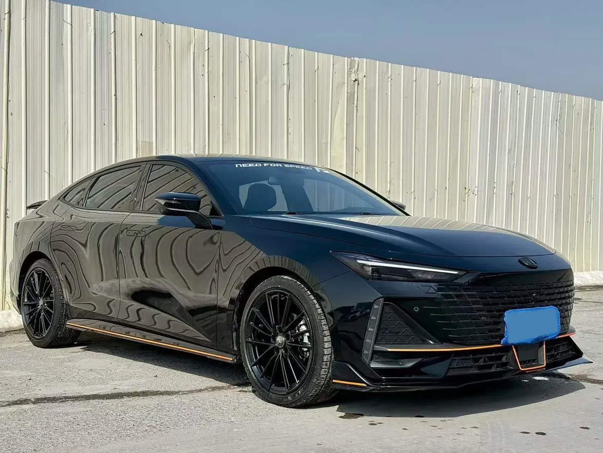 2022 ChangAn UNI-V 1.5T 188HP L4 7DCT,autocango,china used car exporter,china ev exporter,chinese used car exporter,chinese used ev exporter