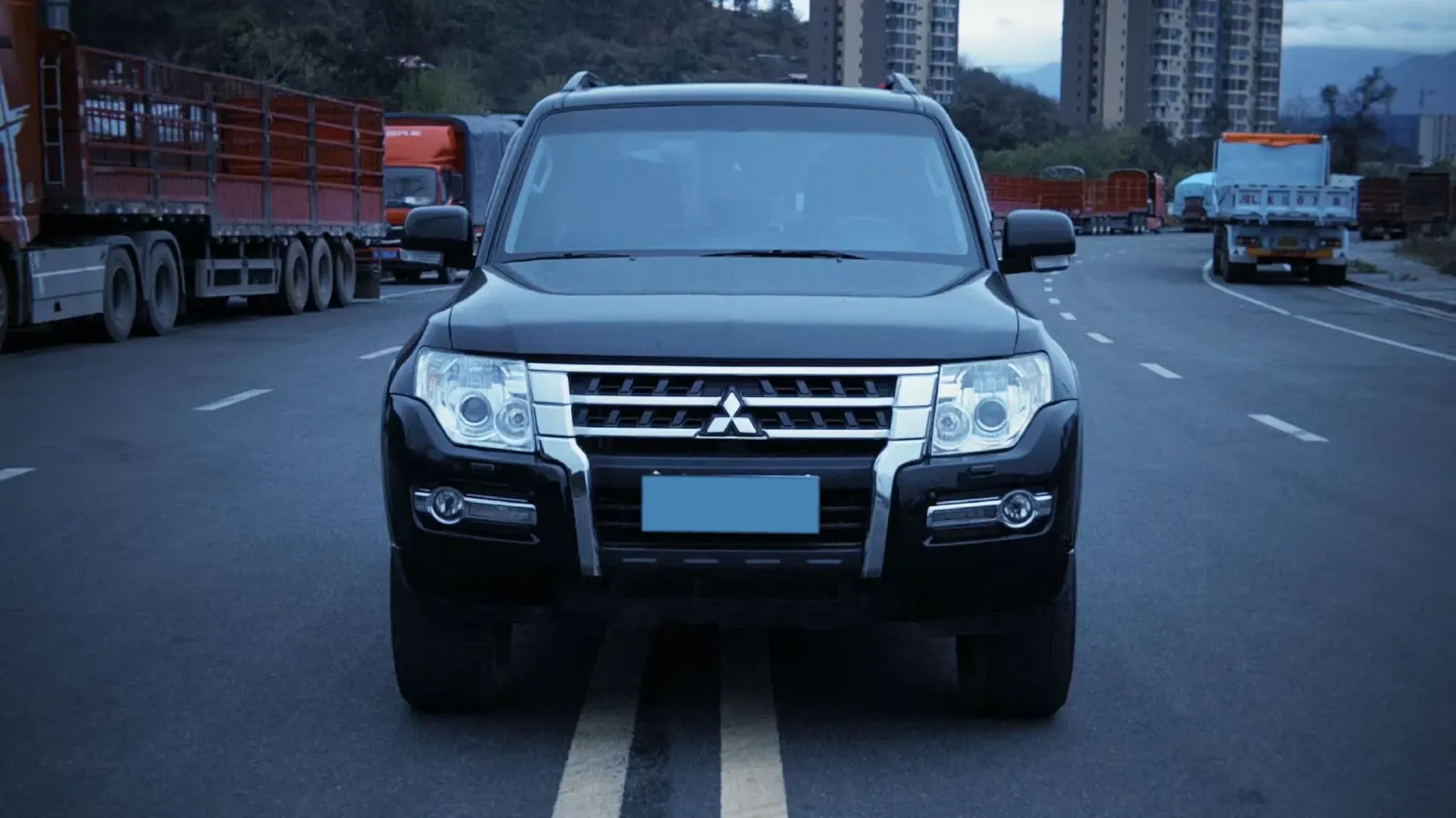 2019 Mitsubishi Pajero 3.0L 174HP V6 5AT,autocango,china used car exporter,china ev exporter,chinese used car exporter,chinese used ev exporter