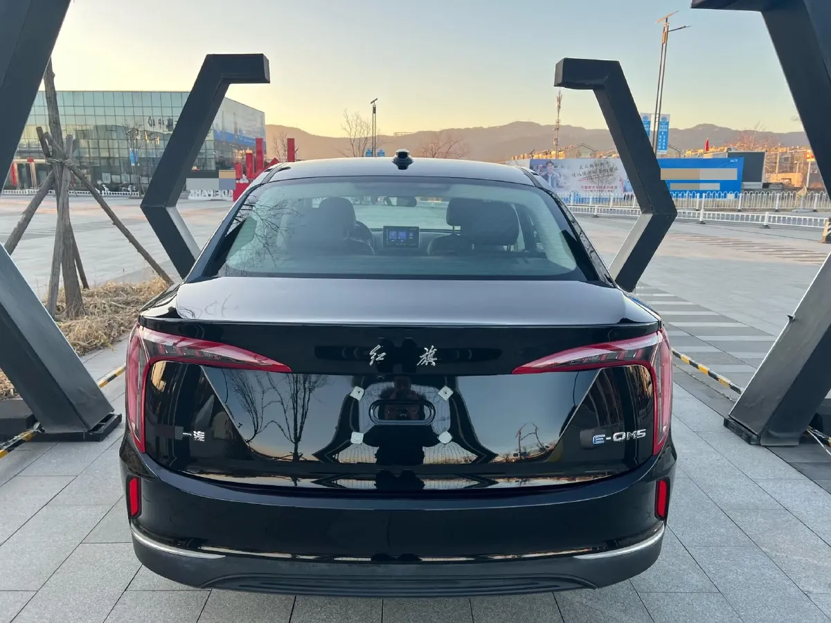 2023 HongQi E-QM5 BEV 54KWH,autocango,china used car exporter,china ev exporter,chinese used car exporter,chinese used ev exporter