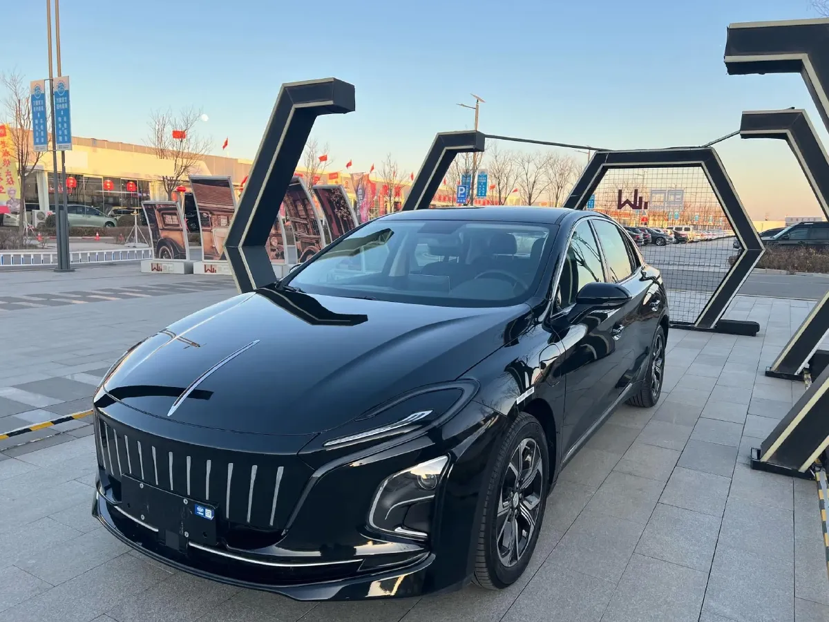 2023 HongQi E-QM5 BEV 54KWH,autocango,china used car exporter,china ev exporter,chinese used car exporter,chinese used ev exporter