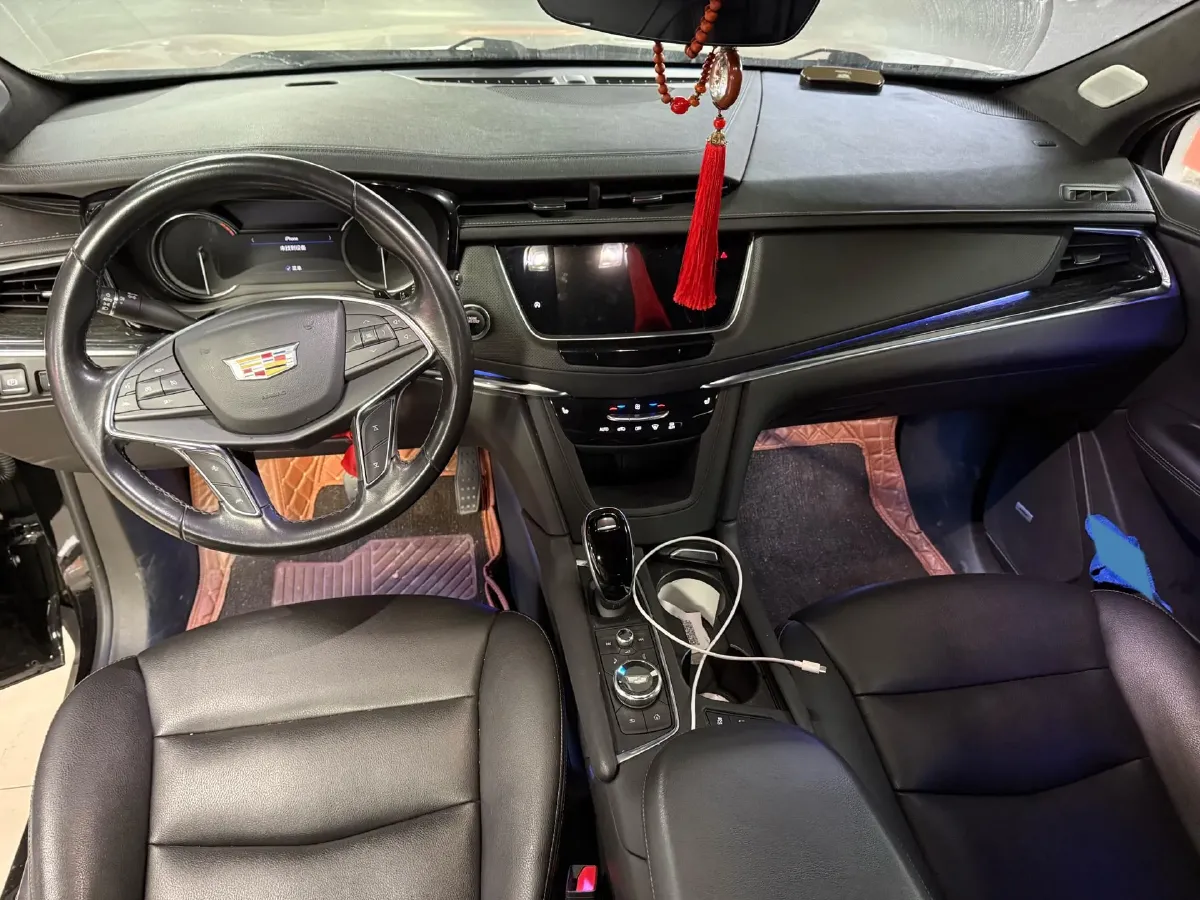 2021 Cadillac XT5 2.0T 237HP L4 9AT,autocango,china used car exporter,china ev exporter,chinese used car exporter,chinese used ev exporter