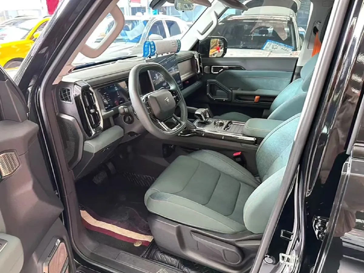 2023 Jetour Traveller 1.5T 184HP L4 7DCT,autocango,china used car exporter,china ev exporter,chinese used car exporter,chinese used ev exporter