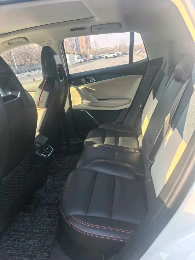 2020 LYNK&CO 06 1.5T 177HP L3 7DCT,autocango,china used car exporter,china ev exporter,chinese used car exporter,chinese used ev exporter