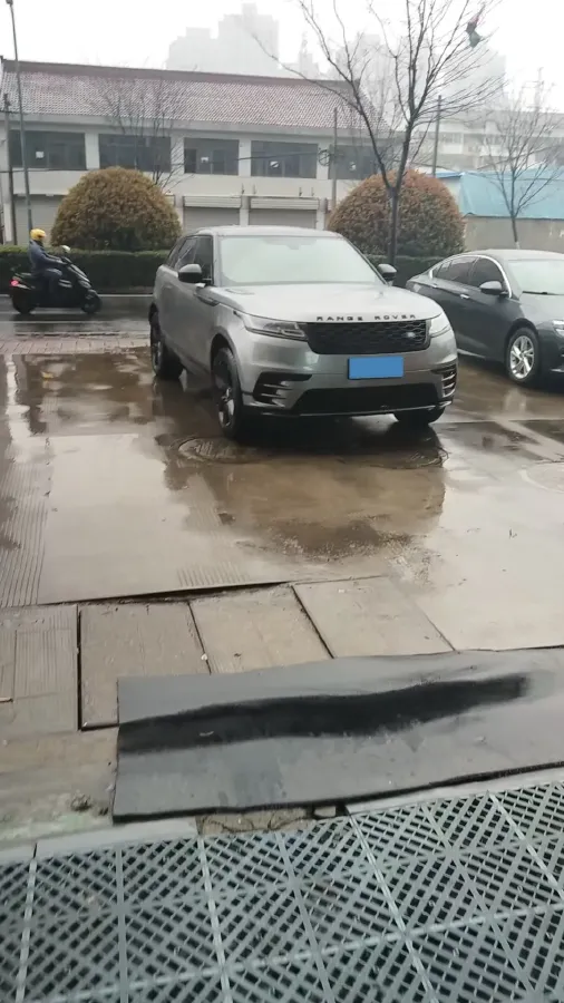 2020 Land Rover Range Rover Velar 2.0T 250HP L4 8AT,autocango,china used car exporter,china ev exporter,chinese used car exporter,chinese used ev exporter