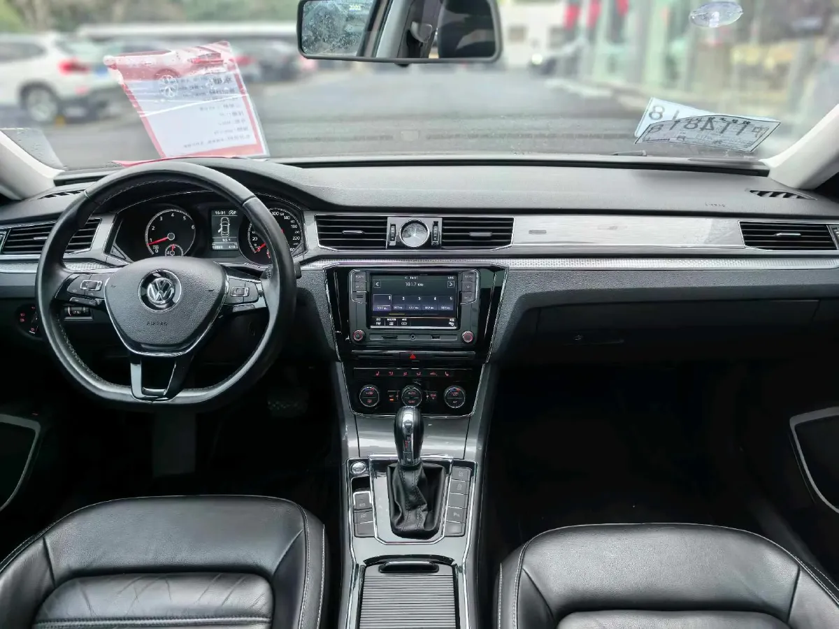 2017 Volkswagen Passat 1.8T 180HP L4 7DCT,autocango,china used car exporter,china ev exporter,chinese used car exporter,chinese used ev exporter