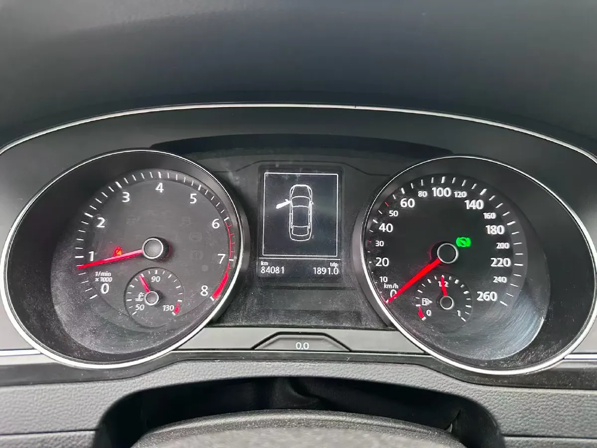 2018 Volkswagen Magotan 1.8T 180HP L4 7DCT,autocango,china used car exporter,china ev exporter,chinese used car exporter,chinese used ev exporter