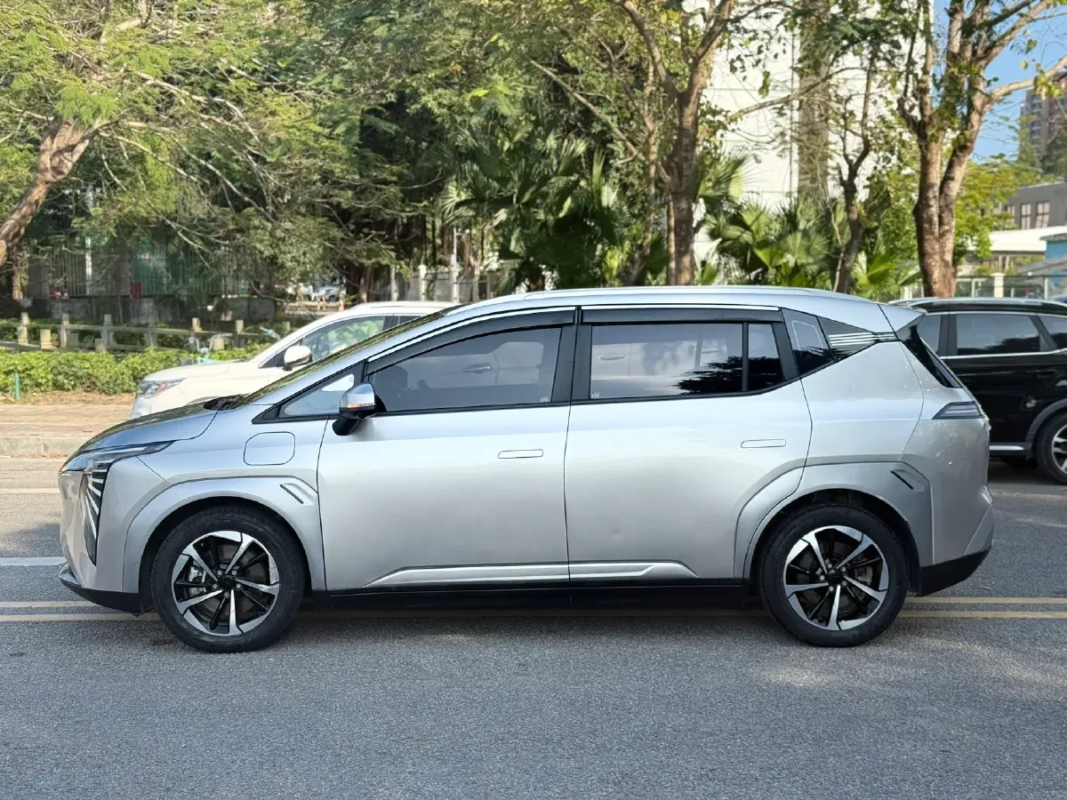 2023 MAXUS Interstellar 2.0T 143HP L4 6AT,autocango,china used car exporter,china ev exporter,chinese used car exporter,chinese used ev exporter