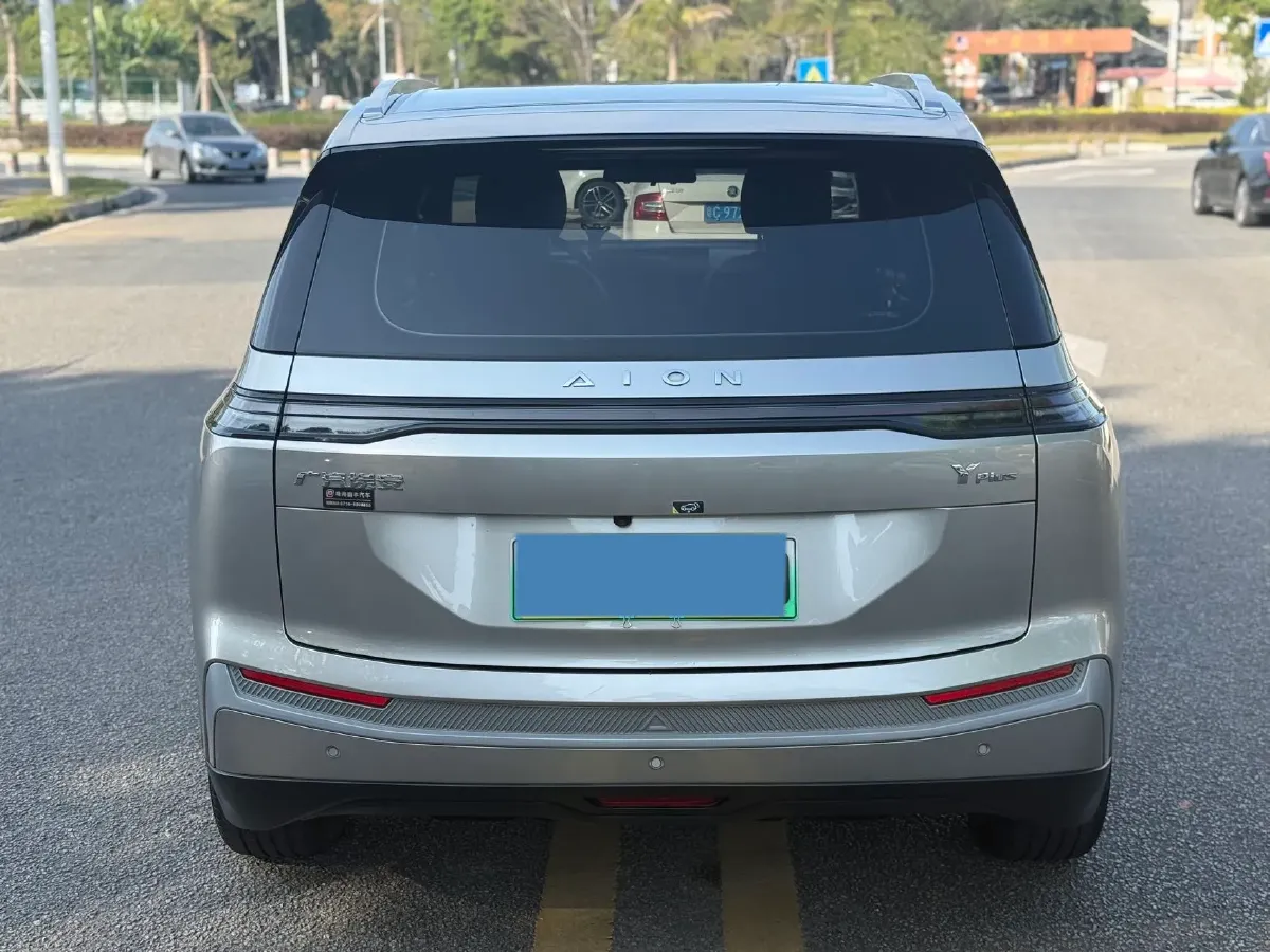 2023 MAXUS Interstellar 2.0T 143HP L4 6AT,autocango,china used car exporter,china ev exporter,chinese used car exporter,chinese used ev exporter
