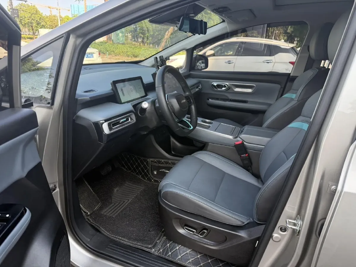 2023 MAXUS Interstellar 2.0T 143HP L4 6AT,autocango,china used car exporter,china ev exporter,chinese used car exporter,chinese used ev exporter