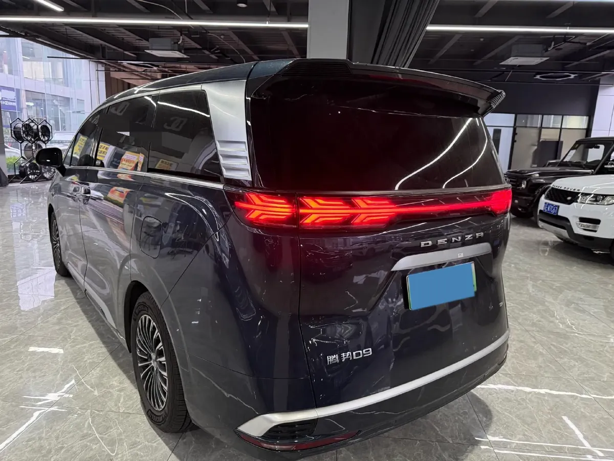 2023 Denza D9 1.5T 139HP L4 E-CVT PHEV 20.39KWH,autocango,china used car exporter,china ev exporter,chinese used car exporter,chinese used ev exporter