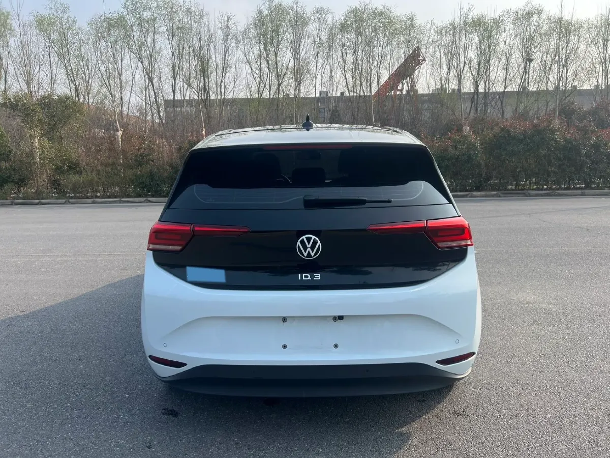 2023 Volkswagen ID.3 BEV 52.8KWH,autocango,china used car exporter,china ev exporter,chinese used car exporter,chinese used ev exporter