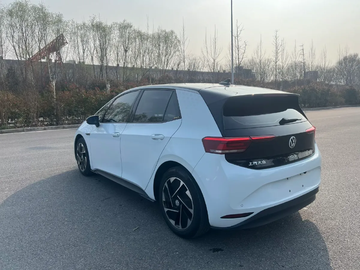 2023 Volkswagen ID.3 BEV 52.8KWH,autocango,china used car exporter,china ev exporter,chinese used car exporter,chinese used ev exporter