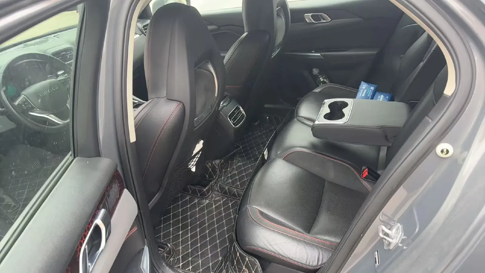 2018 Geely Emgrand GT 1.5T 180HP L3 7DCT,autocango,china used car exporter,china ev exporter,chinese used car exporter,chinese used ev exporter