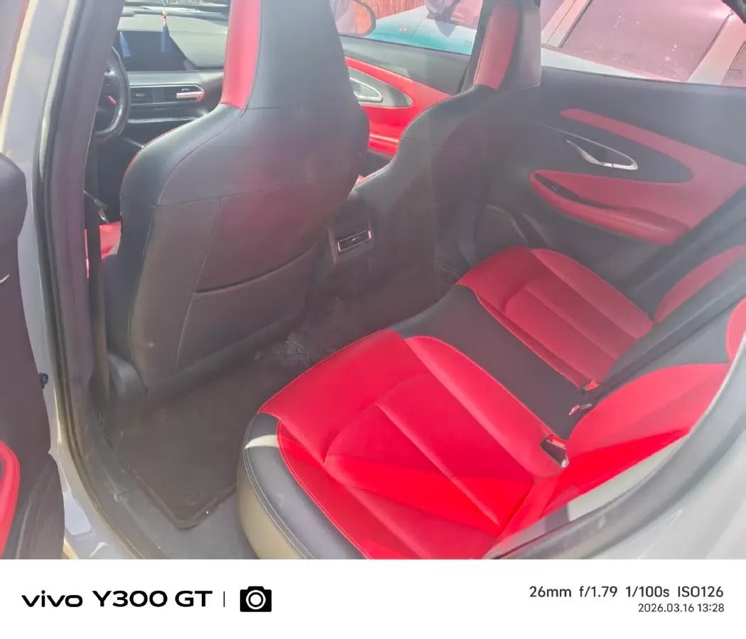 2020 ChangAn UNI-T 1.5T 180HP L4 7DCT,autocango,china used car exporter,china ev exporter,chinese used car exporter,chinese used ev exporter