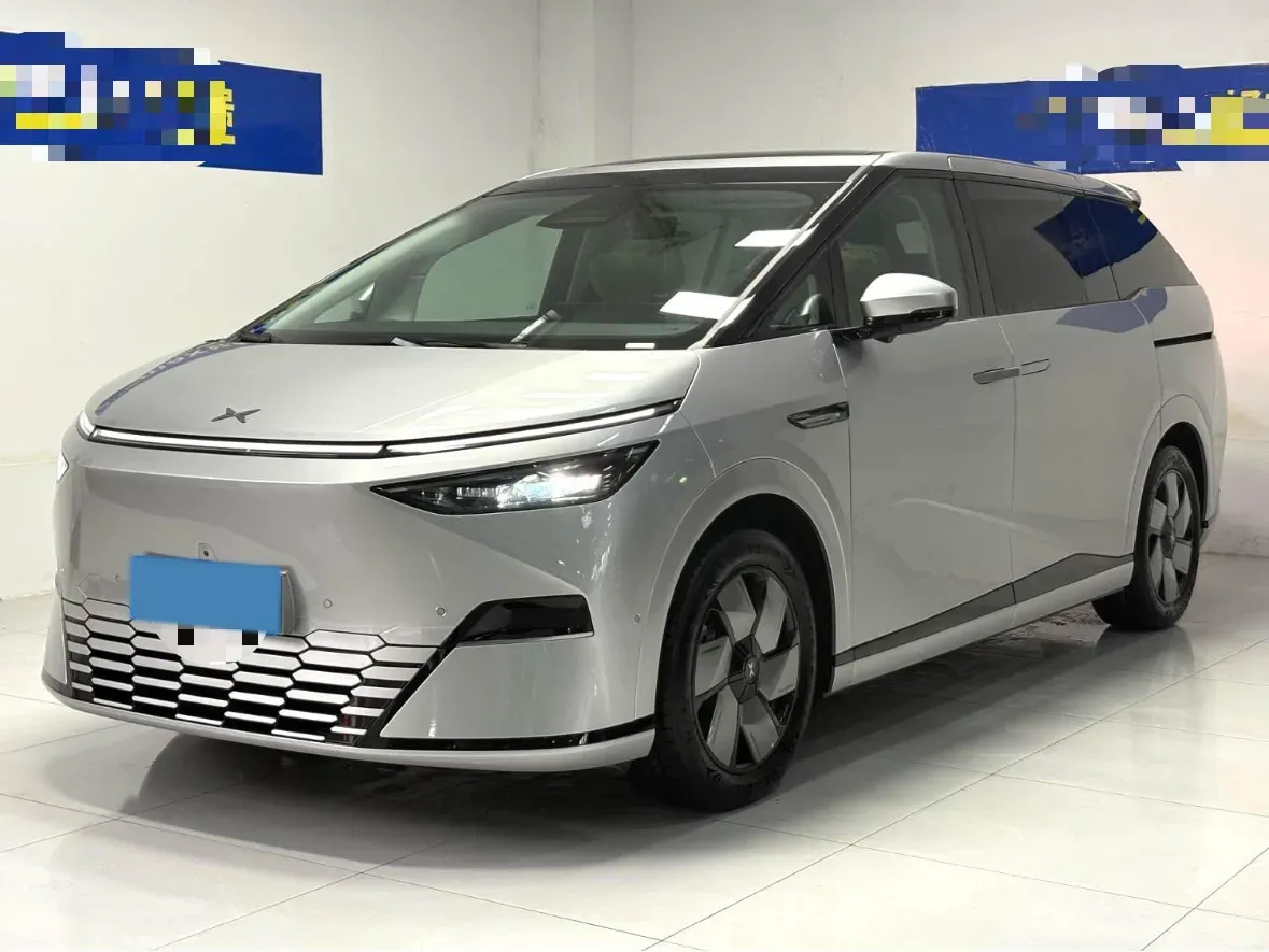 2024 Xpeng X9 BEV 84.5KWH,autocango,china used car exporter,china ev exporter,chinese used car exporter,chinese used ev exporter