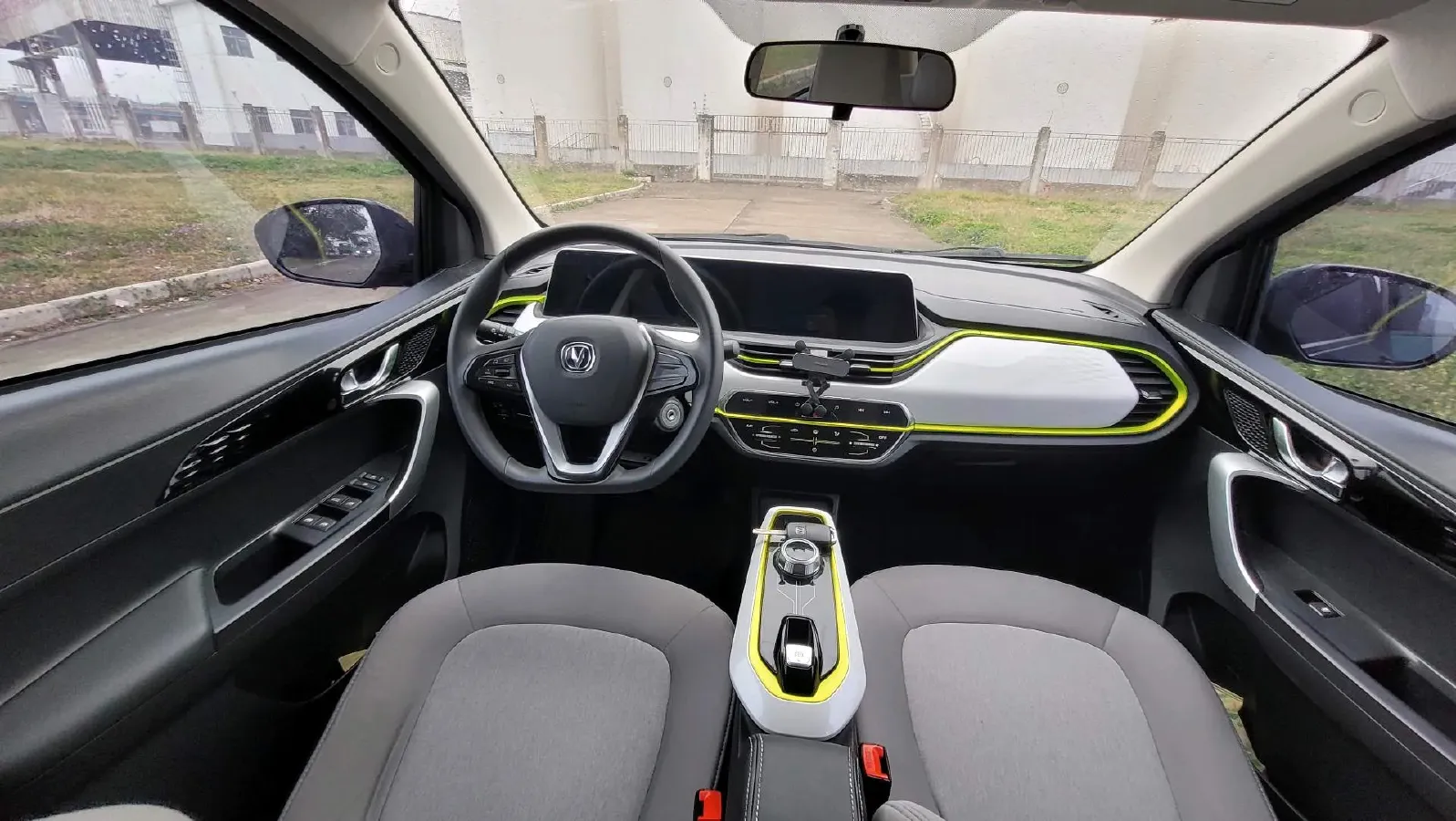 2022 ChangAn BenBen E-Star BEV 32.2KWH,autocango,china used car exporter,china ev exporter,chinese used car exporter,chinese used ev exporter