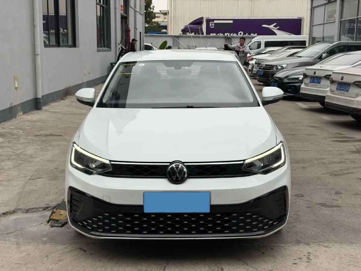 2023 Volkswagen Lavida 1.5L 110HP L4 6AT,autocango,china used car exporter,china ev exporter,chinese used car exporter,chinese used ev exporter