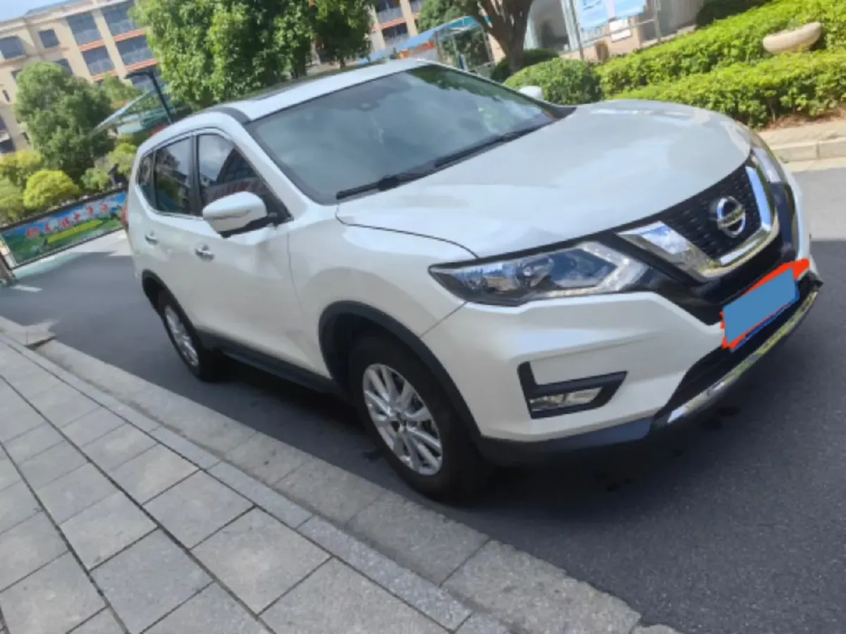 2023 Nissan X-Trail 2.0L 151HP L4 CVT,autocango,china used car exporter,china ev exporter,chinese used car exporter,chinese used ev exporter