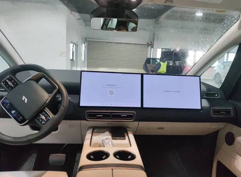 2025 Li MEGA BEV,autocango,china used car exporter,china ev exporter,chinese used car exporter,chinese used ev exporter