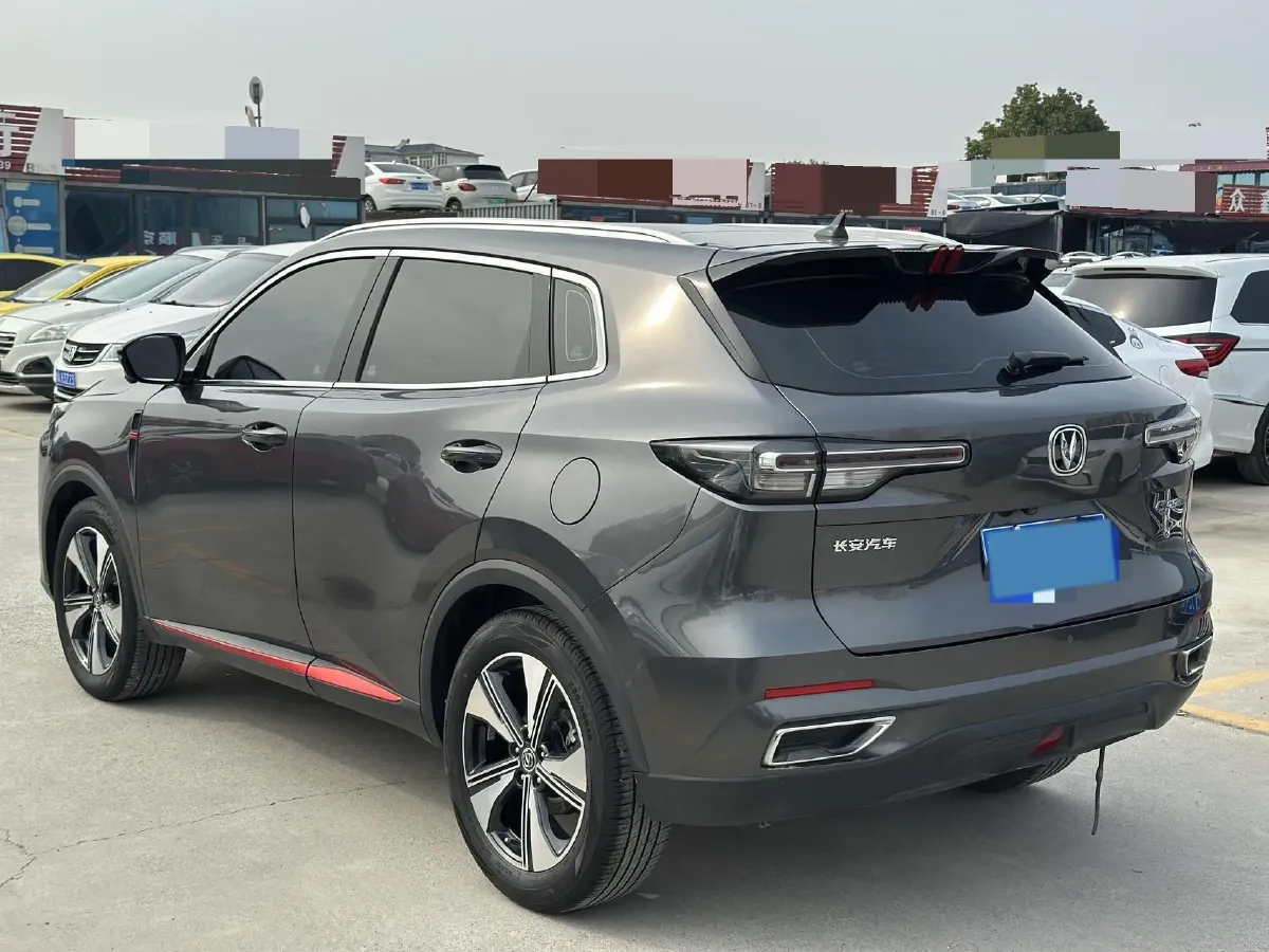 2022 ChangAn Oshan X7 Plus 1.5T 188HP L4 7DCT,autocango,china used car exporter,china ev exporter,chinese used car exporter,chinese used ev exporter