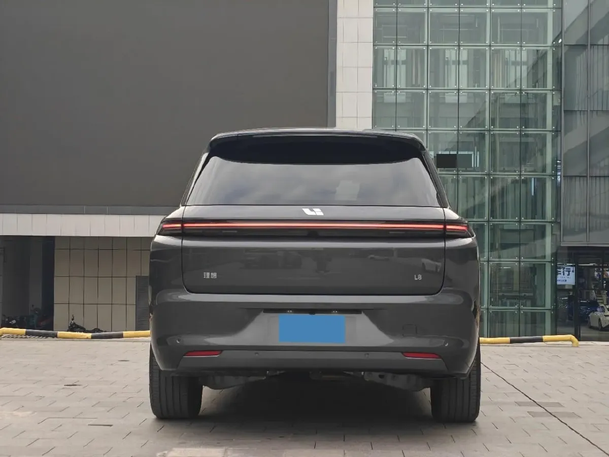 2024 Toyota Granvia 2.5L 189HP L4 E-CVT Hybrid,autocango,china used car exporter,china ev exporter,chinese used car exporter,chinese used ev exporter