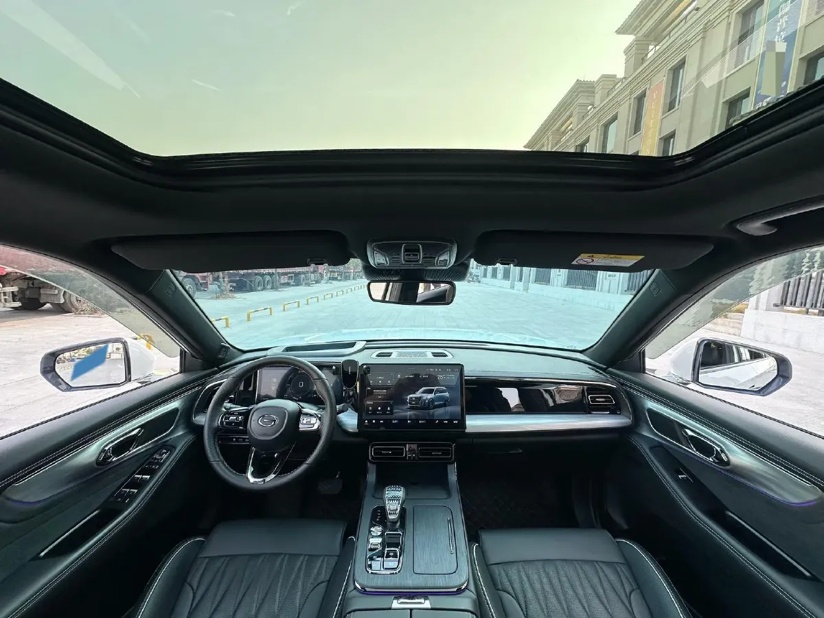 2022 GAC Trumpchi GS8 2.0T 190HP L4 E-CVT Hybrid,autocango,china used car exporter,china ev exporter,chinese used car exporter,chinese used ev exporter