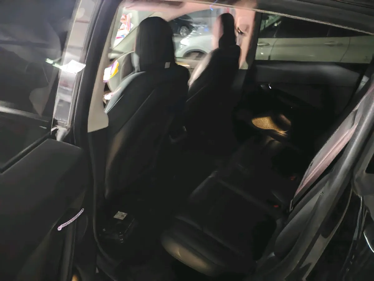 2021 Tesla Model Y BEV 60KWH,autocango,china used car exporter,china ev exporter,chinese used car exporter,chinese used ev exporter