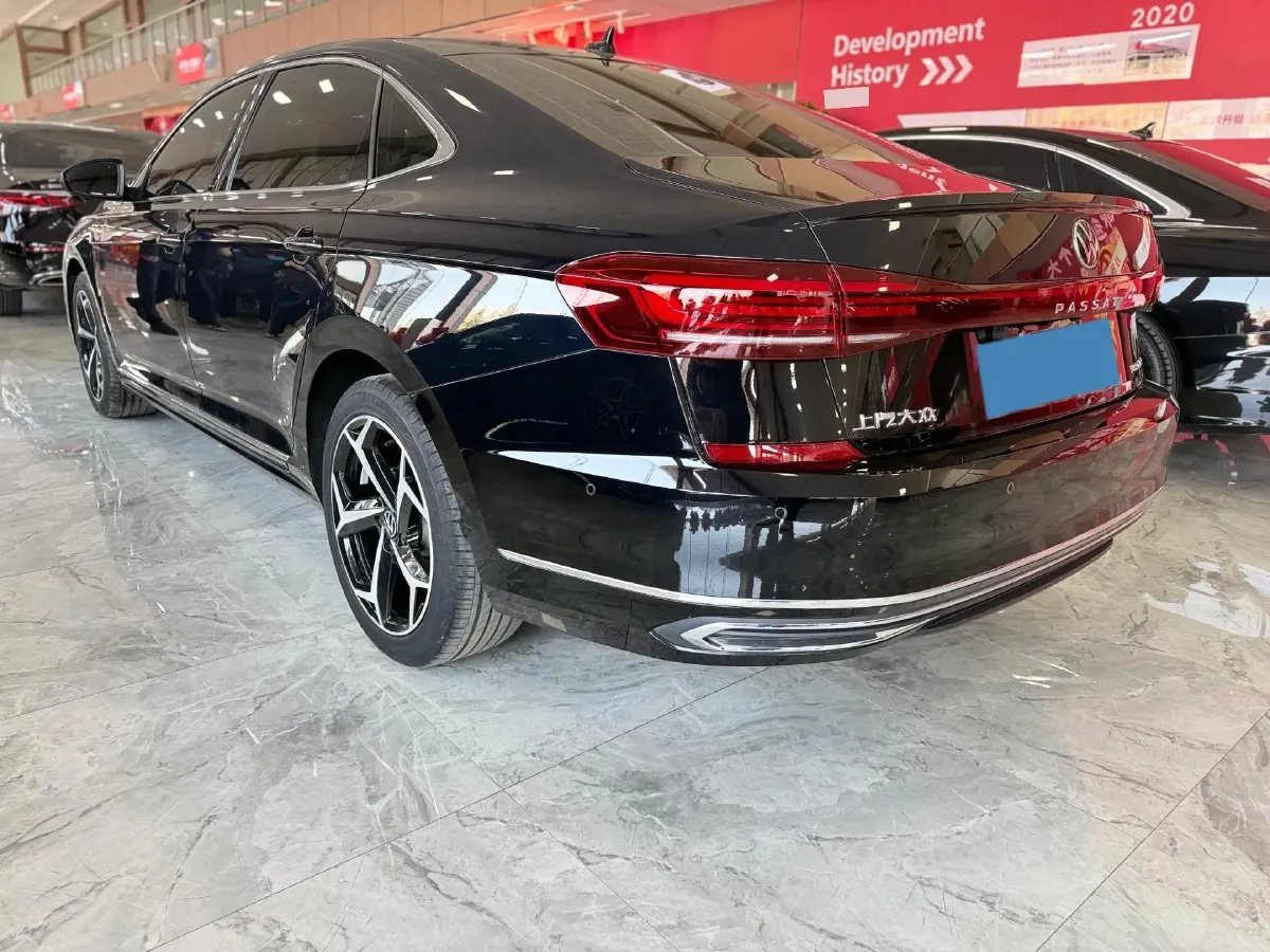 2024 Volkswagen Passat 2.0T 220HP L4 7DCT,autocango,china used car exporter,china ev exporter,chinese used car exporter,chinese used ev exporter
