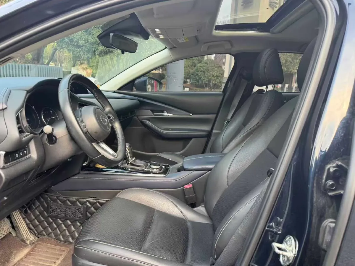 2021 Mazda CX-30 2.0L 158HP L4 6AT,autocango,china used car exporter,china ev exporter,chinese used car exporter,chinese used ev exporter