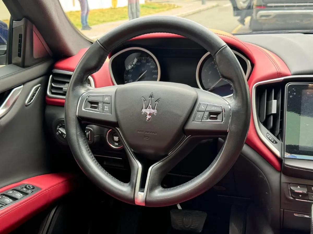 2019 Maserati Ghibli 3.0T 350HP V6 8AT,autocango,china used car exporter,china ev exporter,chinese used car exporter,chinese used ev exporter