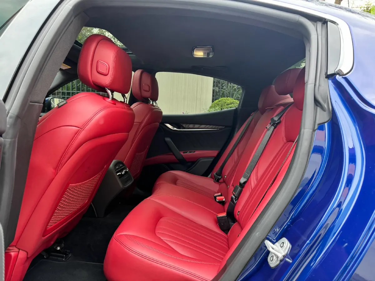 2019 Maserati Ghibli 3.0T 350HP V6 8AT,autocango,china used car exporter,china ev exporter,chinese used car exporter,chinese used ev exporter