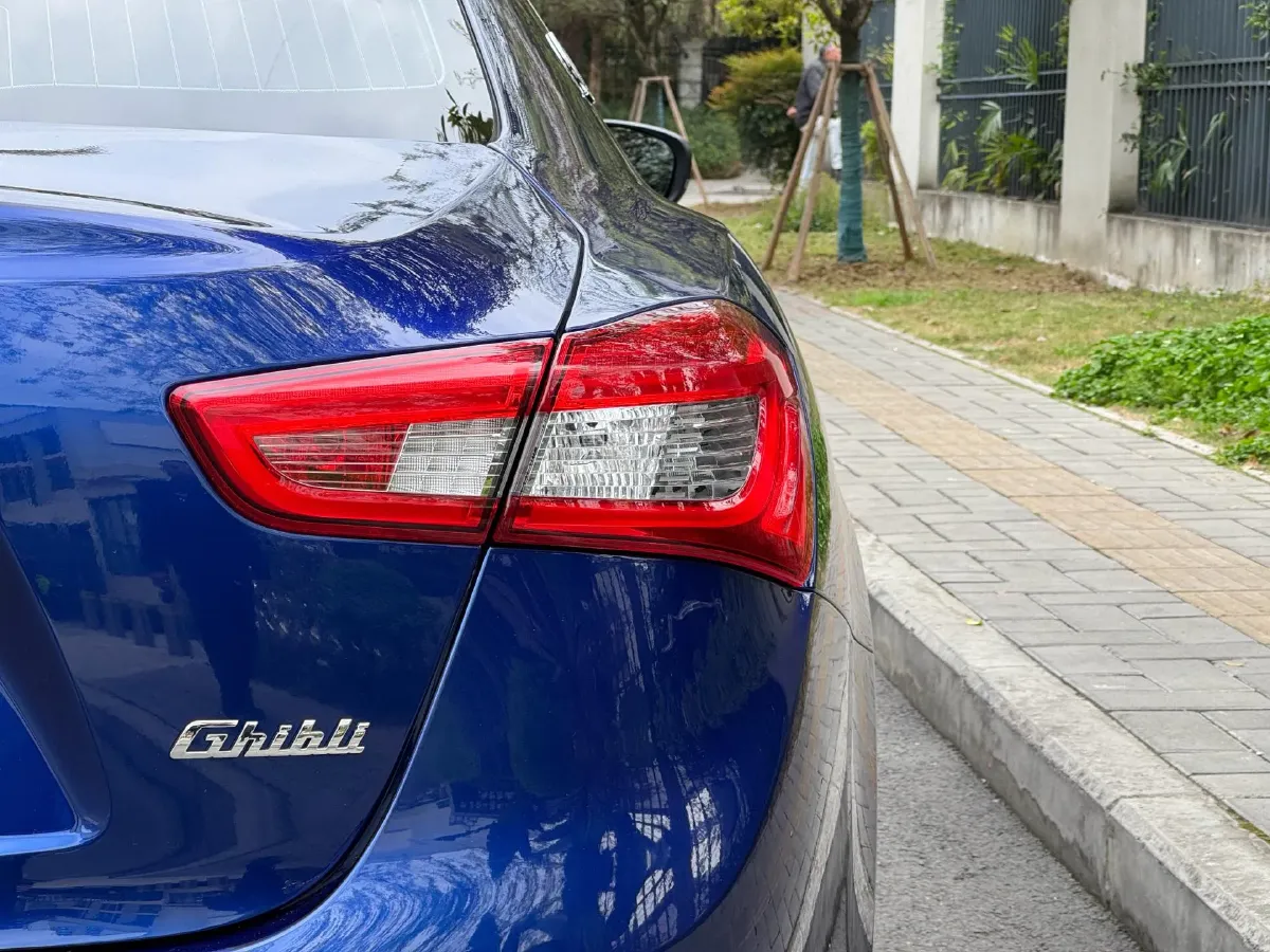 2019 Maserati Ghibli 3.0T 350HP V6 8AT,autocango,china used car exporter,china ev exporter,chinese used car exporter,chinese used ev exporter