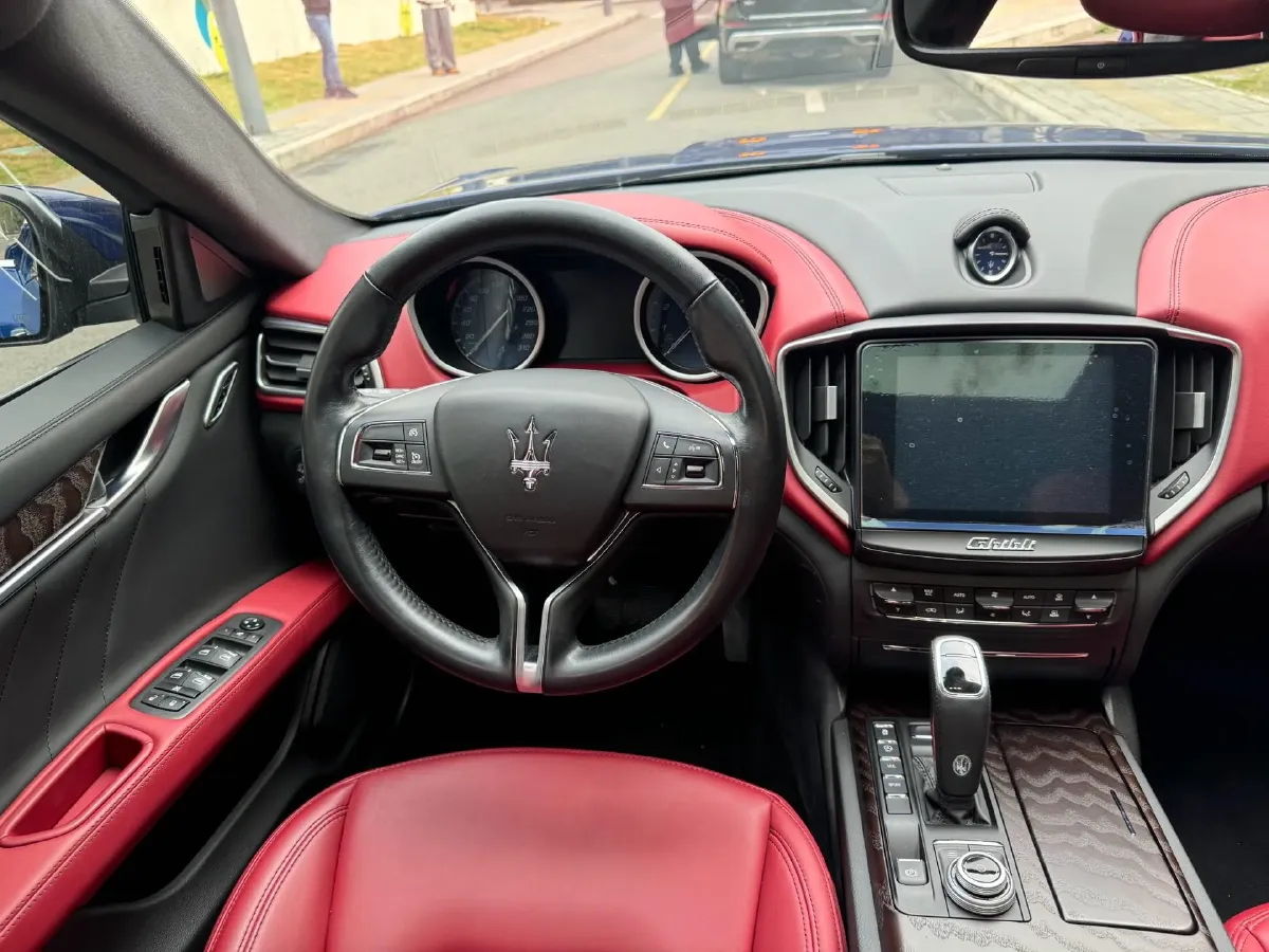2019 Maserati Ghibli 3.0T 350HP V6 8AT,autocango,china used car exporter,china ev exporter,chinese used car exporter,chinese used ev exporter