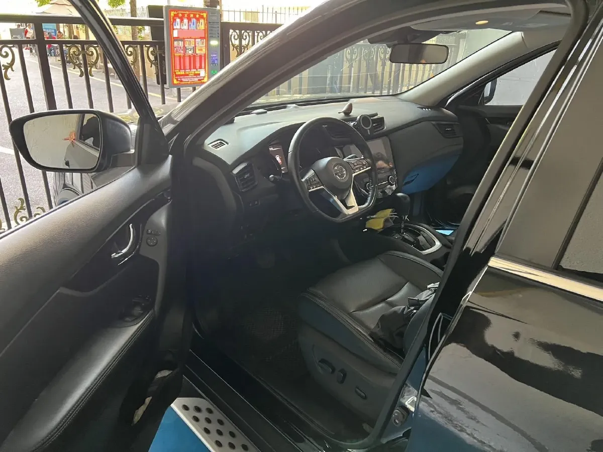 2021 Nissan X-Trail 2.0L 151HP L4 CVT,autocango,china used car exporter,china ev exporter,chinese used car exporter,chinese used ev exporter