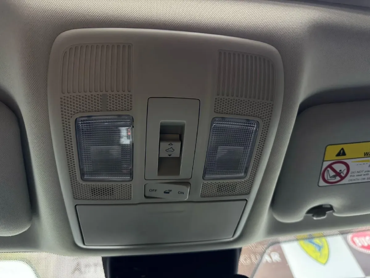 2022 MAXUS XinTu V90 2.0T 150HP L4 6AT,autocango,china used car exporter,china ev exporter,chinese used car exporter,chinese used ev exporter