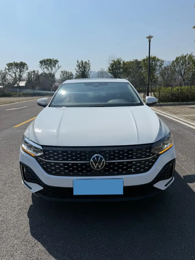 2024 Volkswagen Lavida 1.5L 110HP L4 6AT,autocango,china used car exporter,china ev exporter,chinese used car exporter,chinese used ev exporter