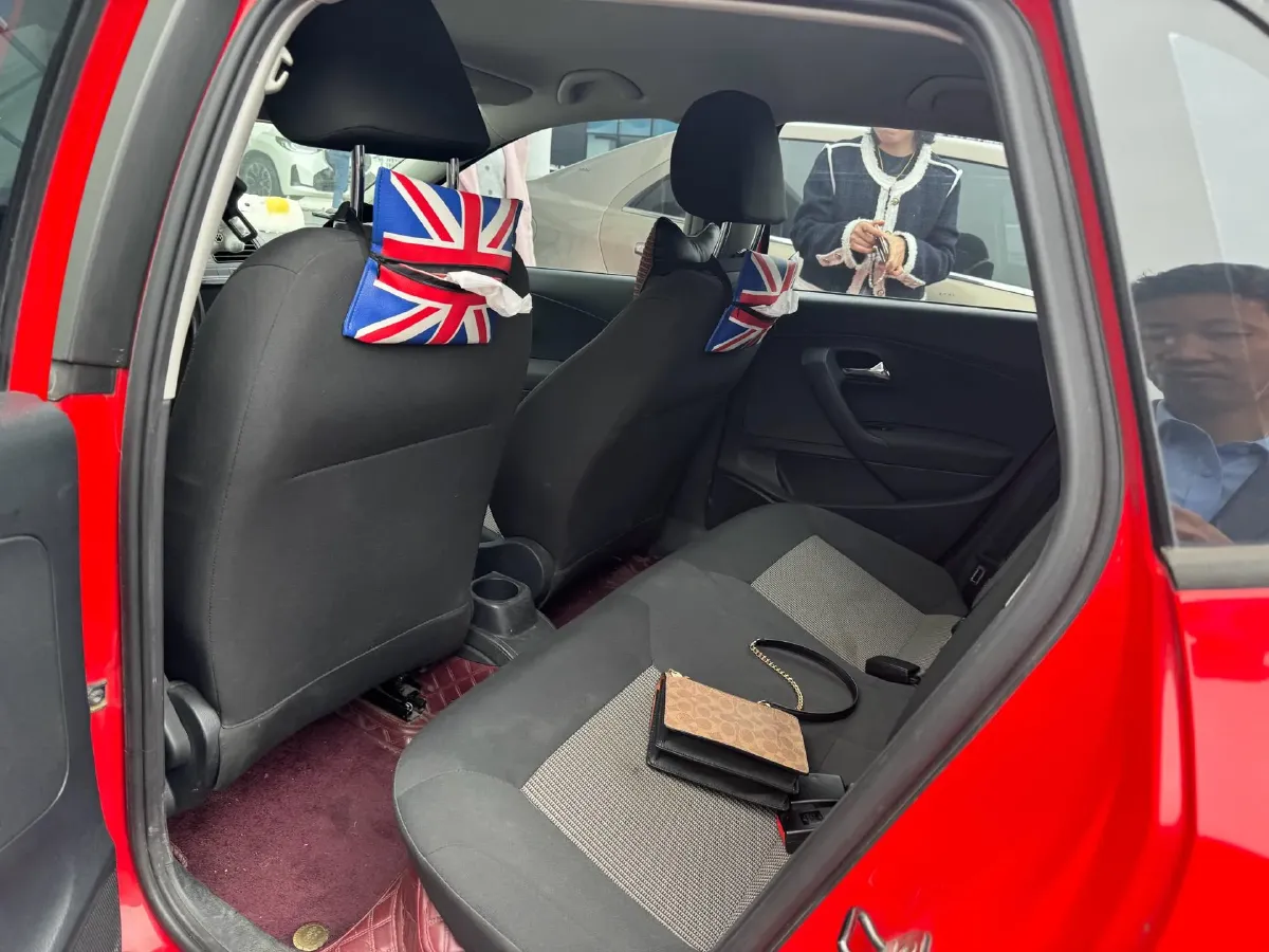 2016 Volkswagen Polo 1.4L 90HP L4 6AT,autocango,china used car exporter,china ev exporter,chinese used car exporter,chinese used ev exporter