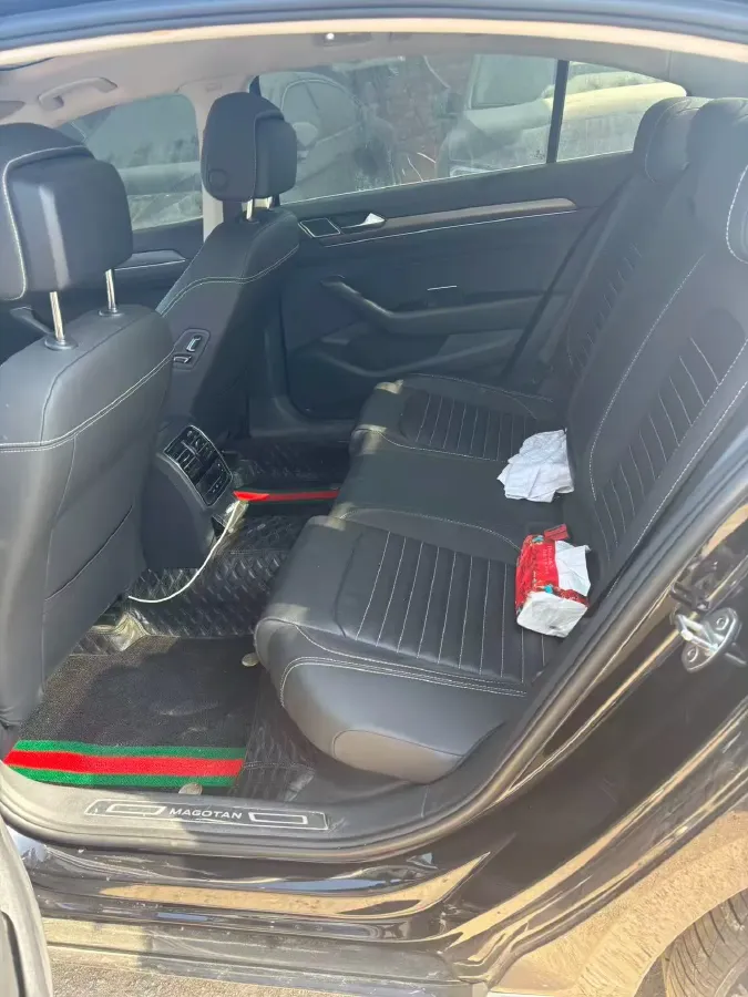 2020 Volkswagen Magotan 2.0T 186HP L4 7DCT,autocango,china used car exporter,china ev exporter,chinese used car exporter,chinese used ev exporter