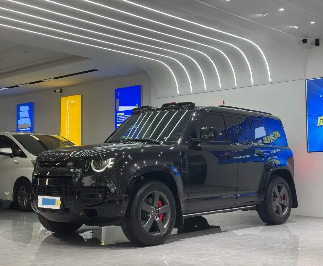 2025 Land Rover Defender 3.0T 400HP L6 8AT,autocango,china used car exporter,china ev exporter,chinese used car exporter,chinese used ev exporter