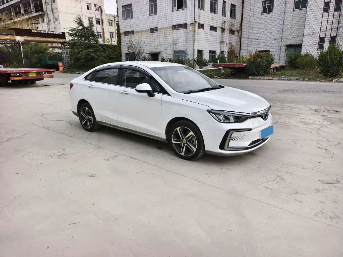 2018 BeiJing Auto EU5 BEV 53.66KWH,autocango,china used car exporter,china ev exporter,chinese used car exporter,chinese used ev exporter
