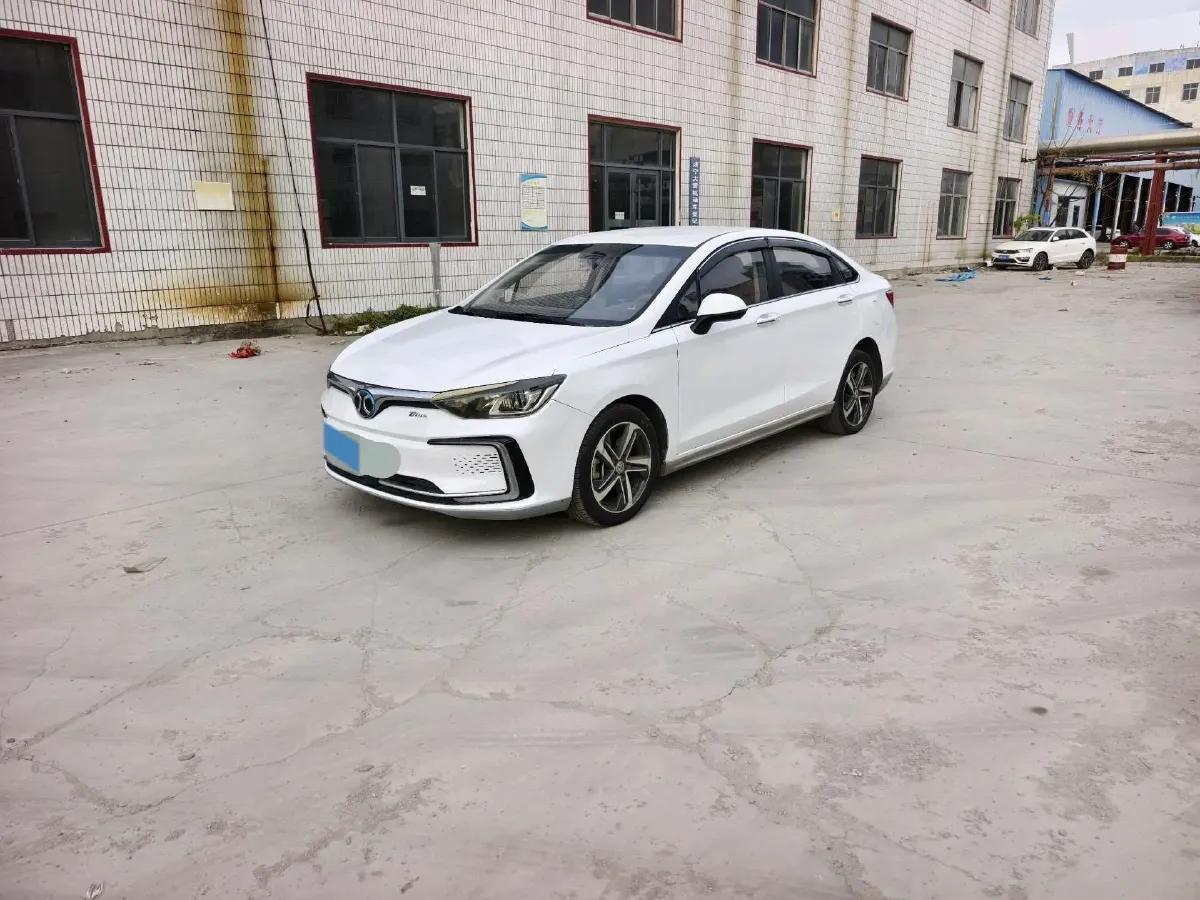 2018 BeiJing Auto EU5 BEV 53.66KWH,autocango,china used car exporter,china ev exporter,chinese used car exporter,chinese used ev exporter