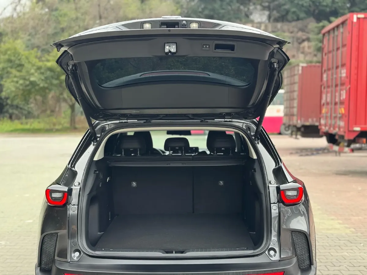 2023 Mazda CX-50 2.0L 155HP L4 6AT,autocango,china used car exporter,china ev exporter,chinese used car exporter,chinese used ev exporter