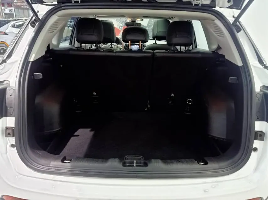 2019 Jeep Compass 1.3T 173HP L4 9AT,autocango,china used car exporter,china ev exporter,chinese used car exporter,chinese used ev exporter