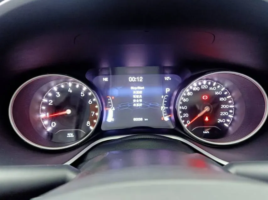 2019 Jeep Compass 1.3T 173HP L4 9AT,autocango,china used car exporter,china ev exporter,chinese used car exporter,chinese used ev exporter