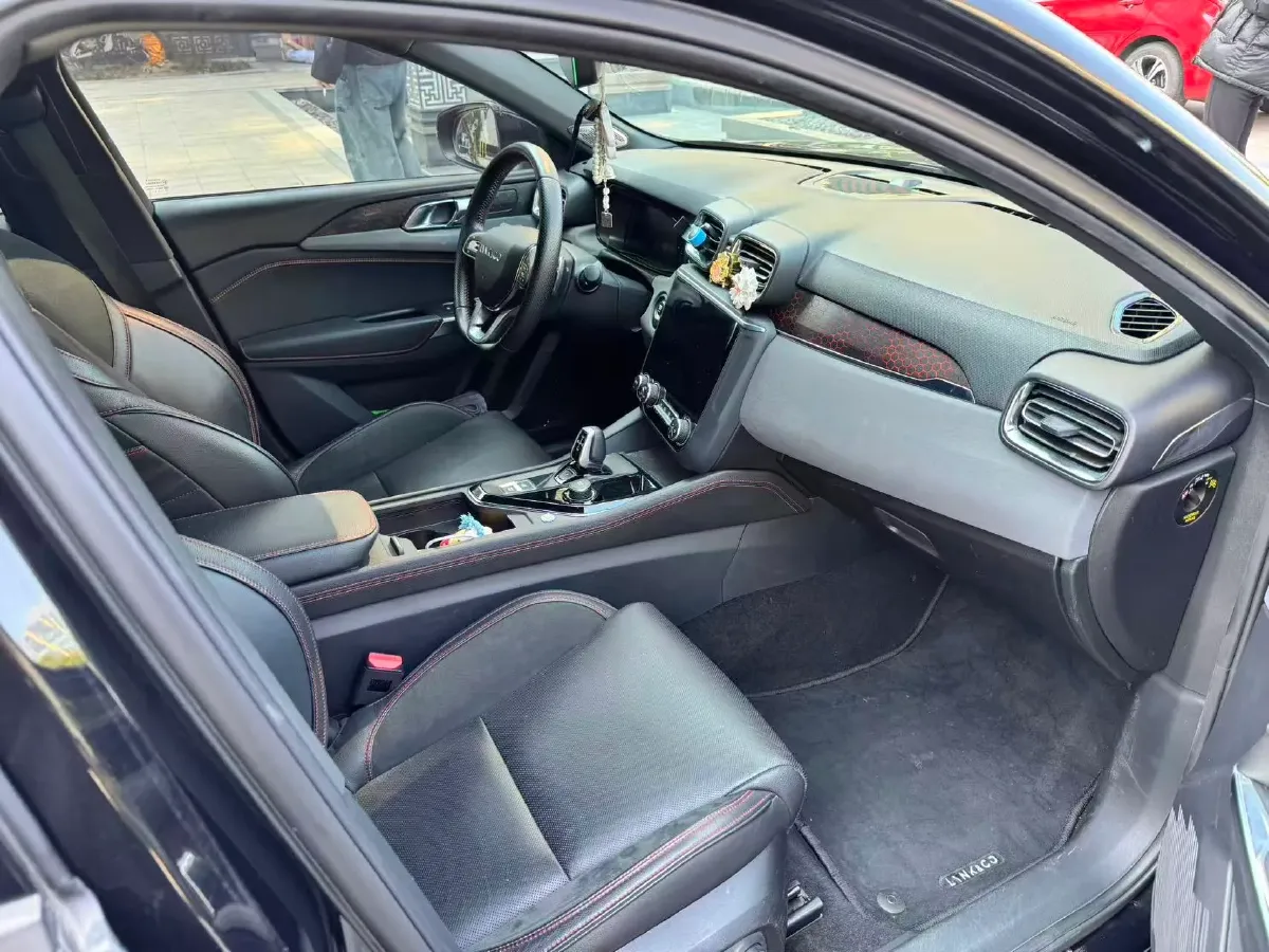 2019 LYNK&CO 01 2.0T 190HP L4 6AT,autocango,china used car exporter,china ev exporter,chinese used car exporter,chinese used ev exporter