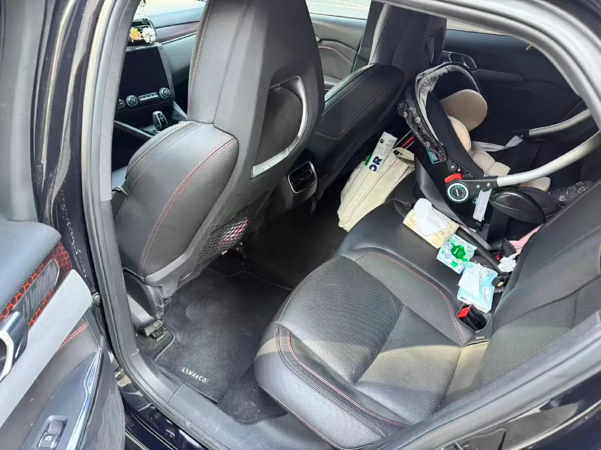 2019 LYNK&CO 01 2.0T 190HP L4 6AT,autocango,china used car exporter,china ev exporter,chinese used car exporter,chinese used ev exporter