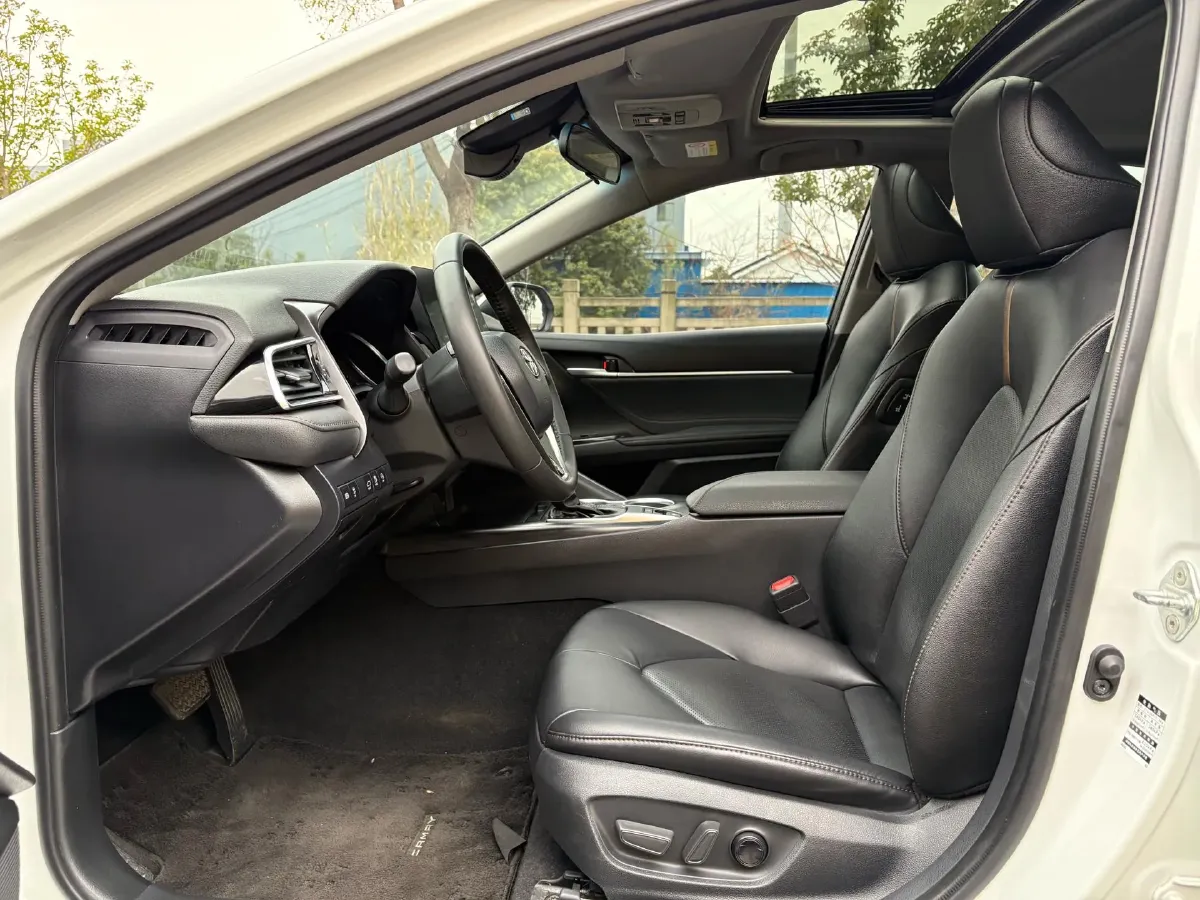 2021 Toyota Camry 2.0L 178HP L4 CVT,autocango,china used car exporter,china ev exporter,chinese used car exporter,chinese used ev exporter