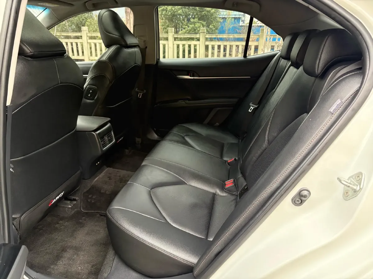 2021 Toyota Camry 2.0L 178HP L4 CVT,autocango,china used car exporter,china ev exporter,chinese used car exporter,chinese used ev exporter